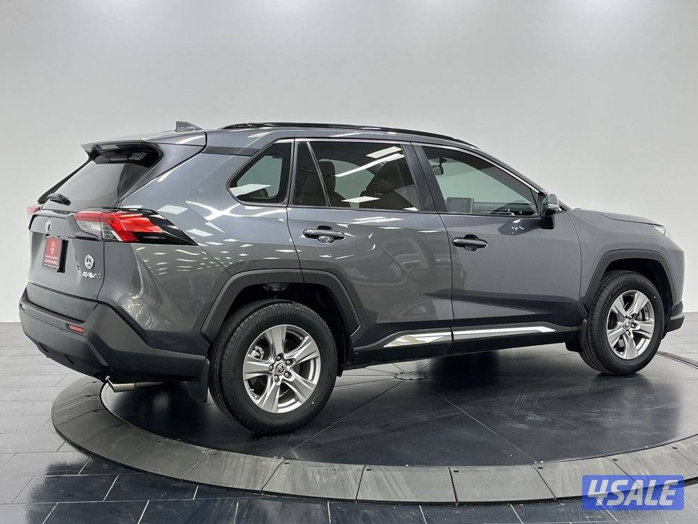 TOYOTA RAV401 4X2 STANDARD OPTION14