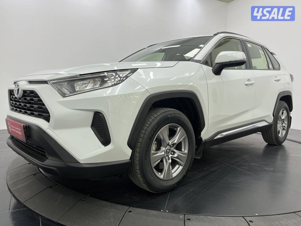 TOYOTA RAV401 4X2 STANDARD OPTION1