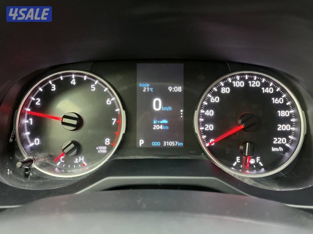 TOYOTA RAV401 4X2 STANDARD OPTION6