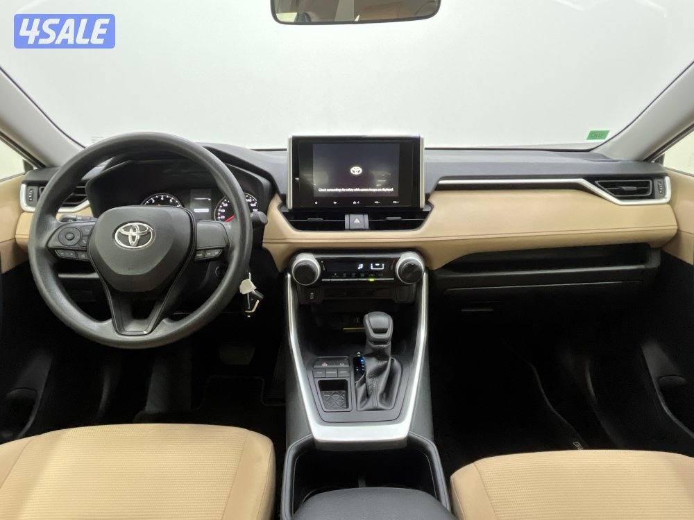 TOYOTA RAV401 4X2 STANDARD OPTION11