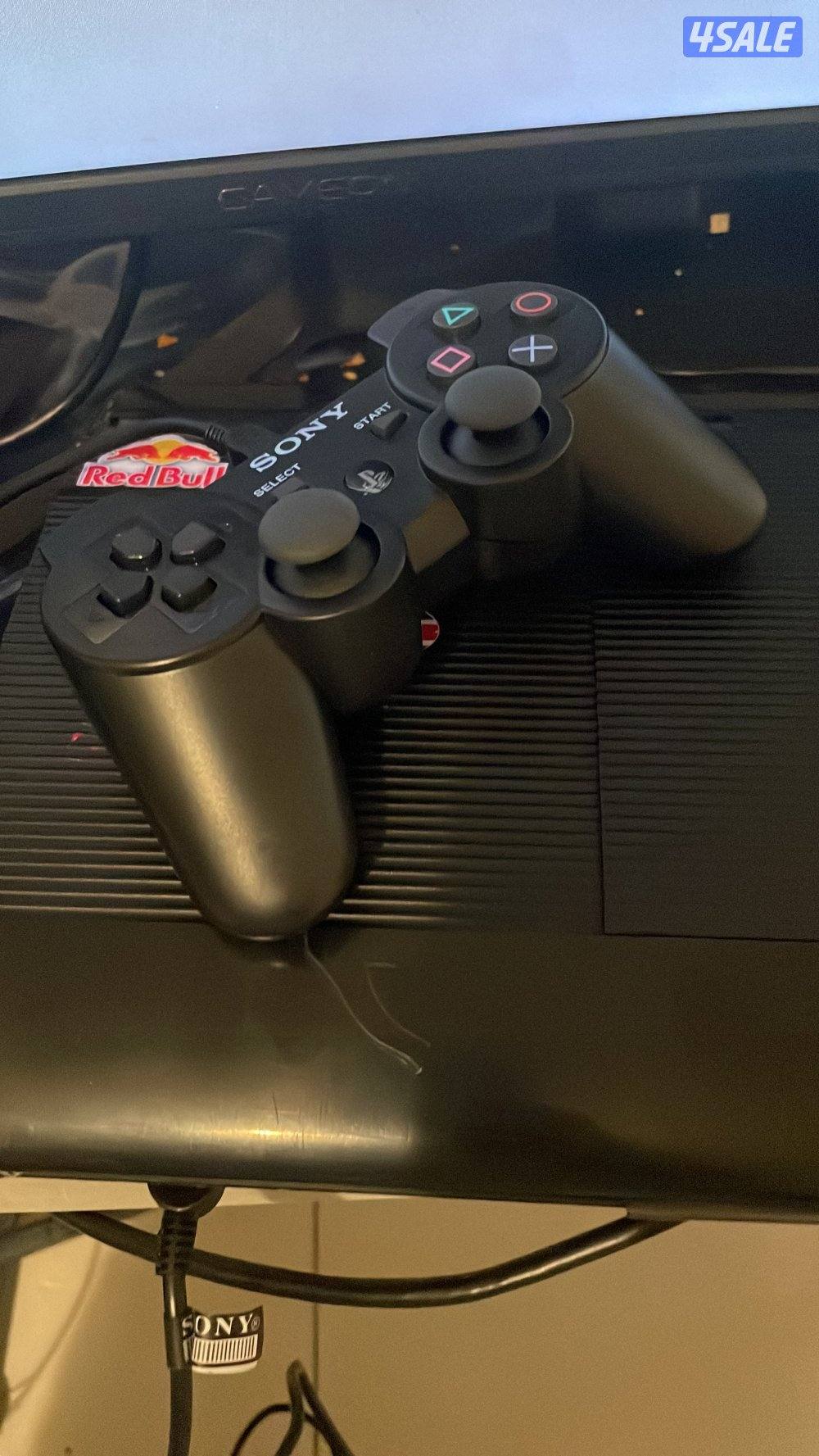 للبيع سوني ثري مهكر صامل غيره لا تجي0