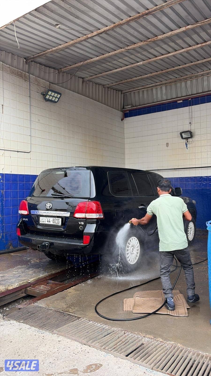 لاند كروزر GXR 20101