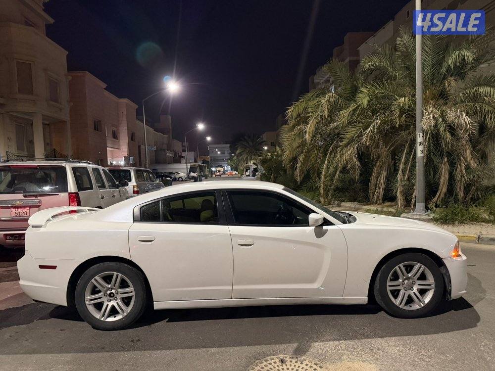 تشارجر 2013 R/T1