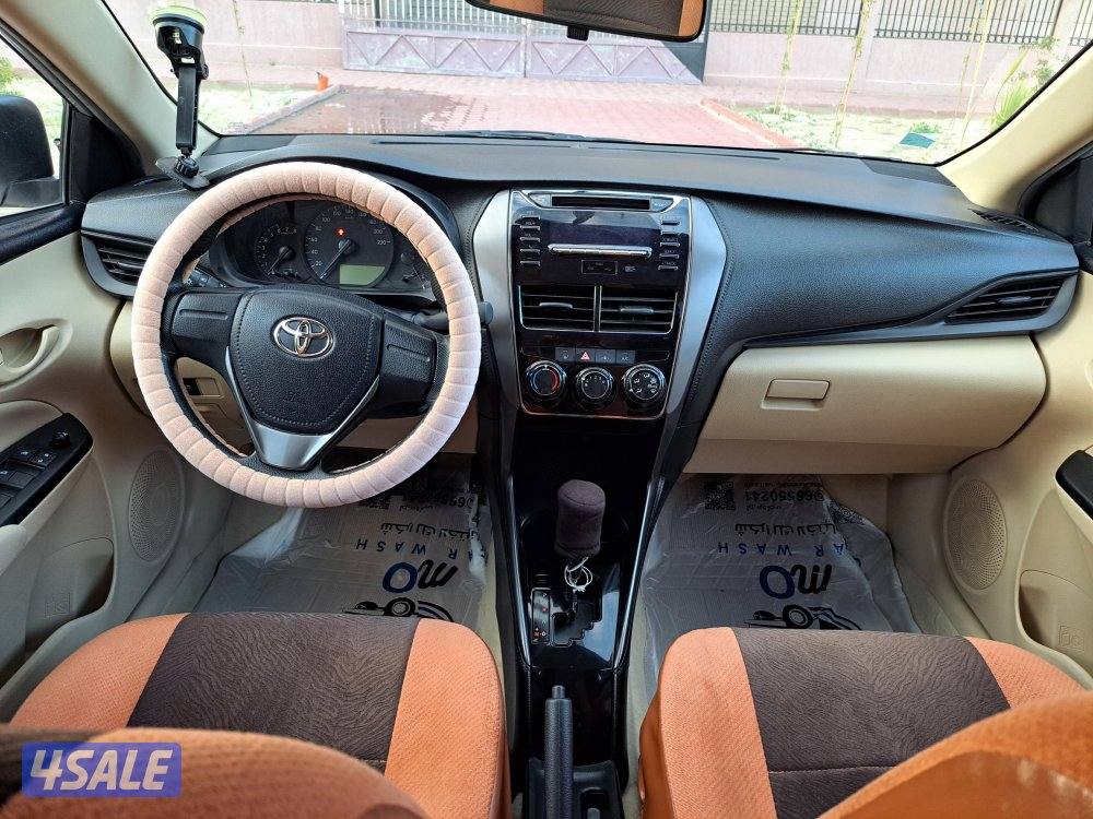 للبيع تويوتا يارس موديل ٢٠٢١ بحالة جيدة جدا عداد ٥٥ ألف سيرفيس وكالة2