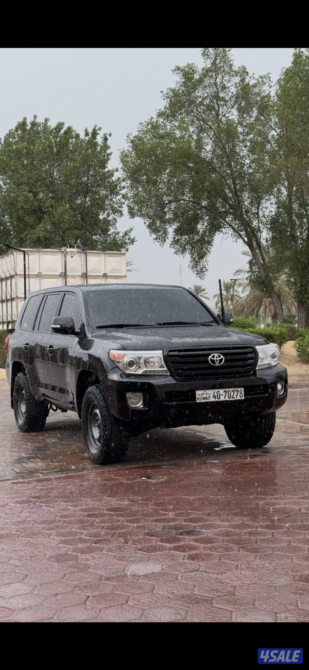 لاندكروزر gxr 20123