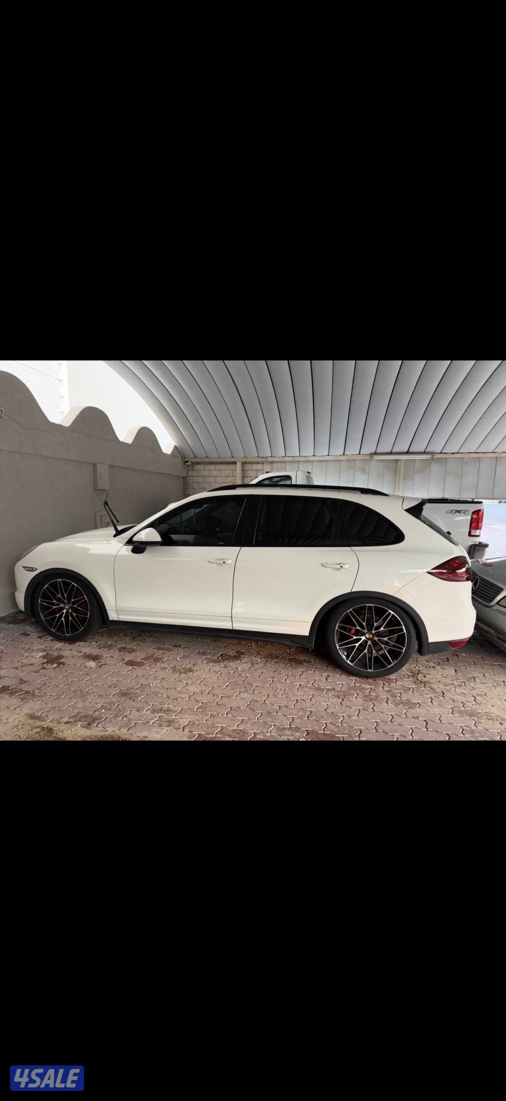 للبيع بورش كاين س كامل المواصفات موديل ٢٠١١ شرط الفحص1