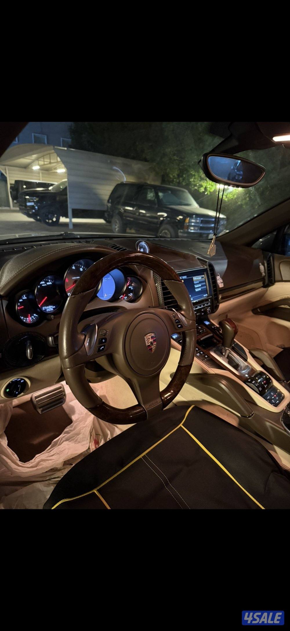 للبيع بورش كاين س كامل المواصفات موديل ٢٠١١ شرط الفحص3