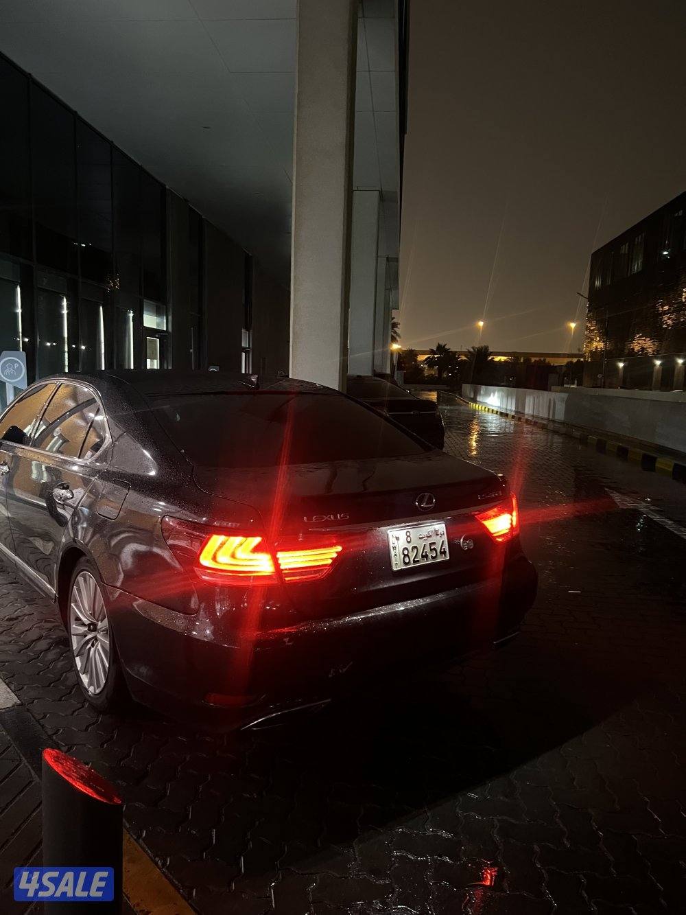 لكزس ٤٦٠ لارج4
