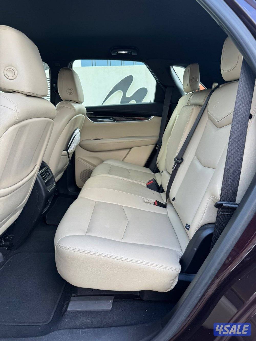 كاديلاك XT5 2018 سيرفس الوكالة بحالة ممتازة6