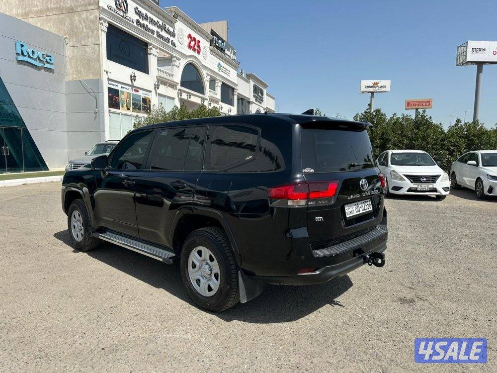 للبيع لاند كروز طراز 20233