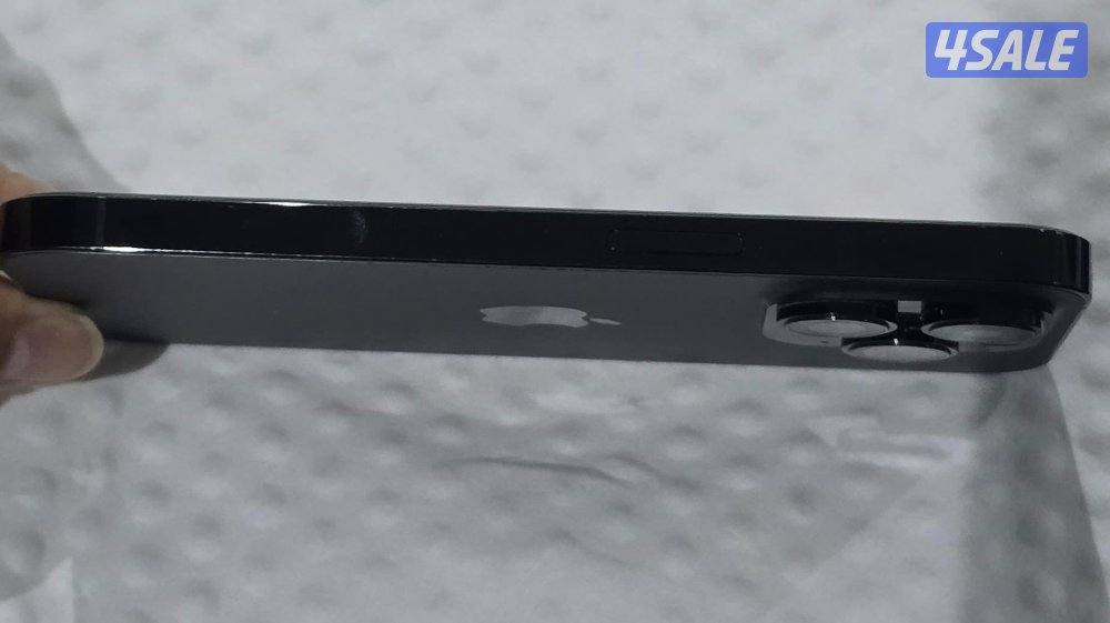 iPhone 14 Pro - 256GB (Space Black)3