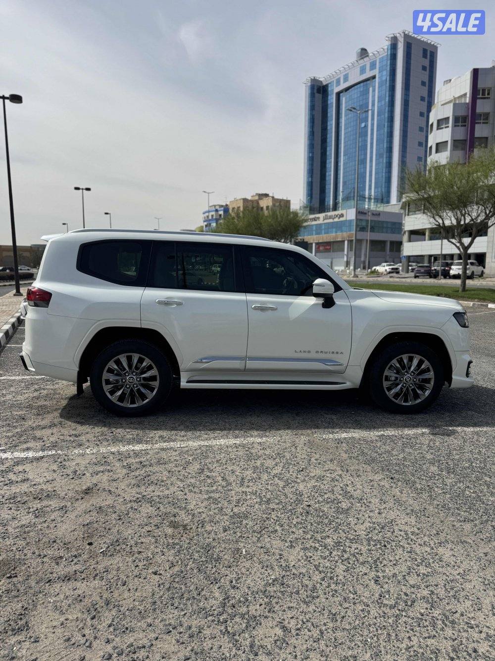 لاندكلوزر 20242