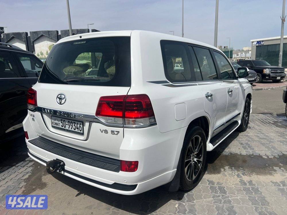 لاندكروزر VXR V8 5,7  🔥 الدرجة الأولى1