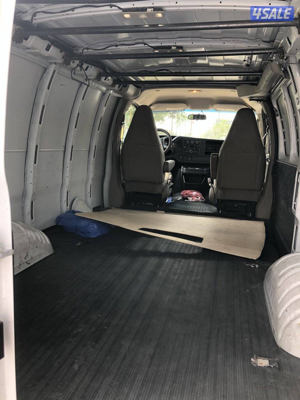 سافانا فان مقفل موديل2018 عداد159 الف شرط الفحص3