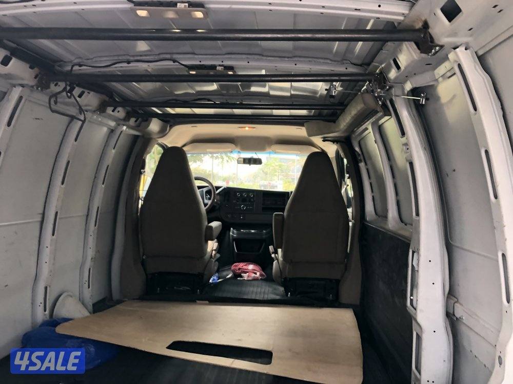 سافانا فان مقفل موديل2018 عداد159 الف شرط الفحص4