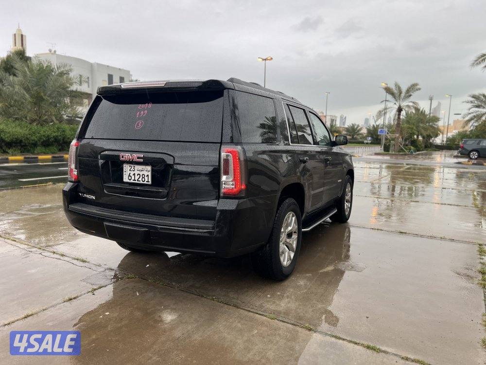 للبيع يوكن 2018 SLT كامل المواصفات5