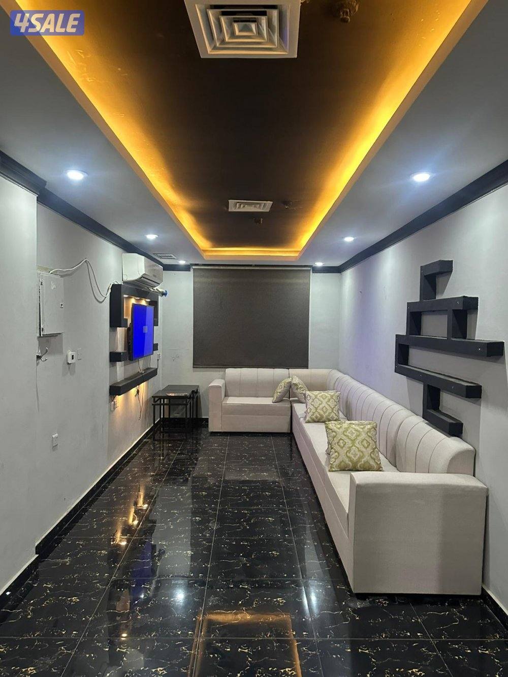 شقه للايجار بحولي مساحة كبيرة غرفتين وصاله كبيره ومطبخ وحمام نفس الصور0