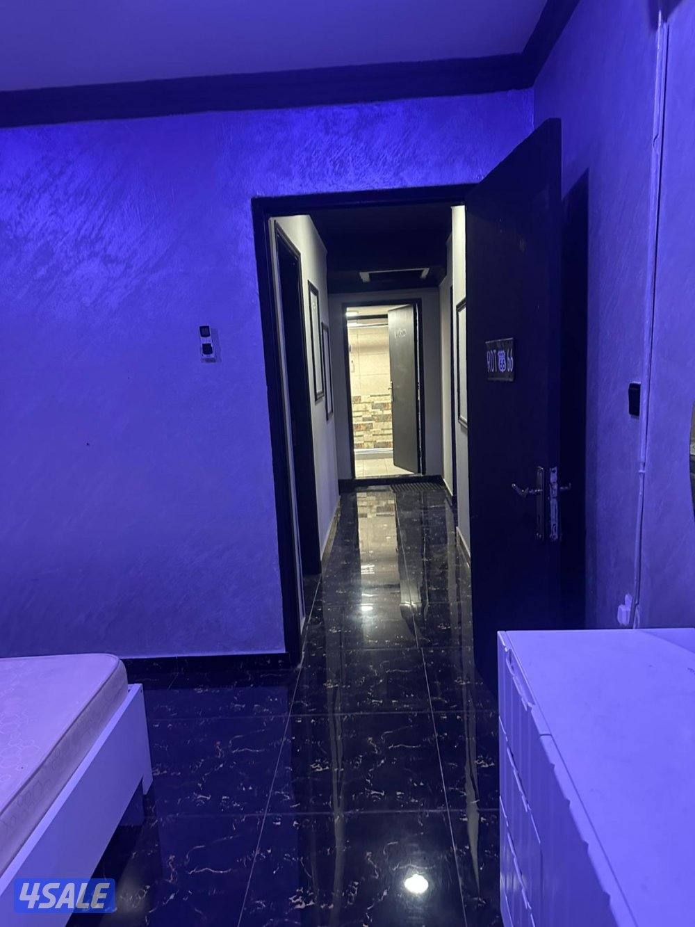 شقه للايجار بحولي مساحة كبيرة غرفتين وصاله كبيره ومطبخ وحمام نفس الصور9