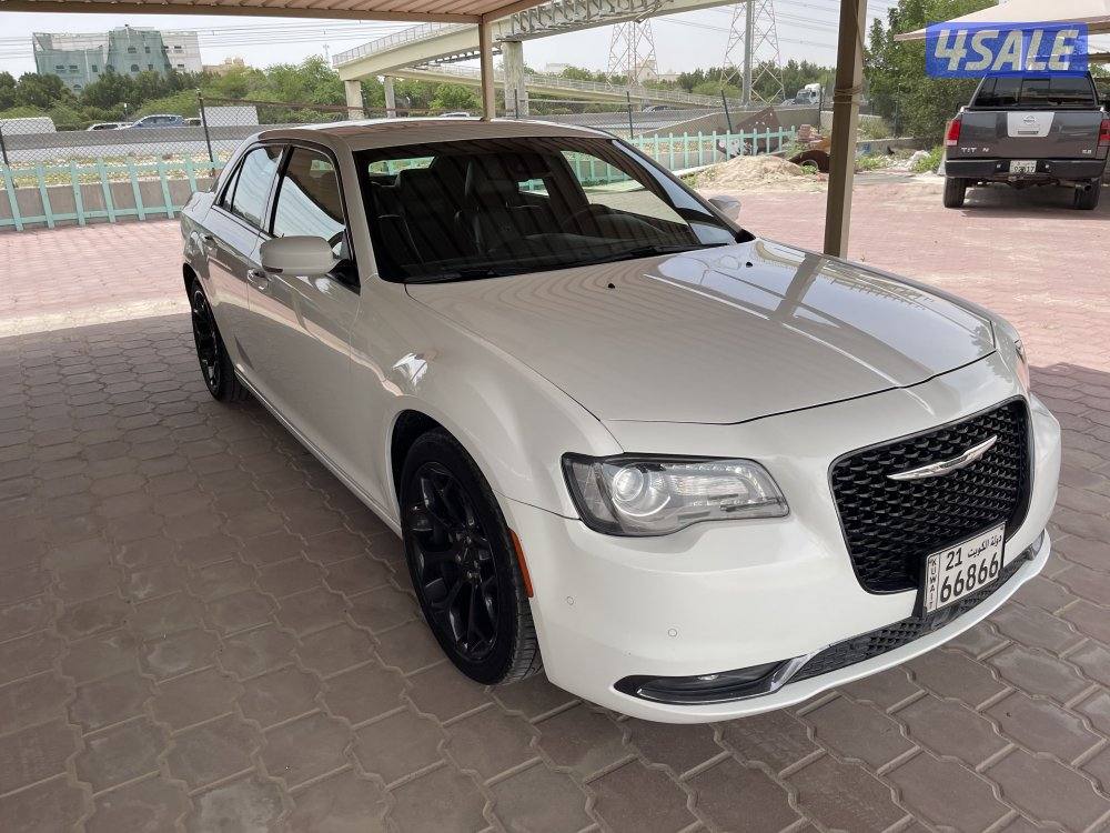 للبيع كرايزلر موديل 2022 صبغ الوكاله عداد 802