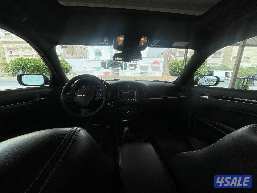 للبيع كرايزلر موديل 2022 صبغ الوكاله عداد 806