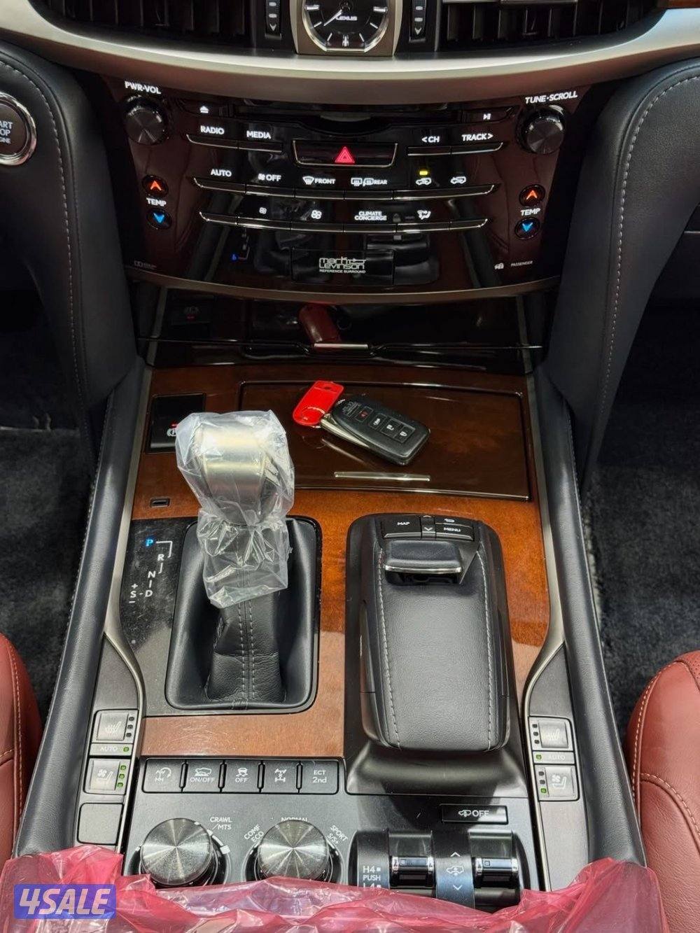 لكزس lx570 2018 سوبر سبورت وكالة البحرين جاهزة للتصدير والتخليص12