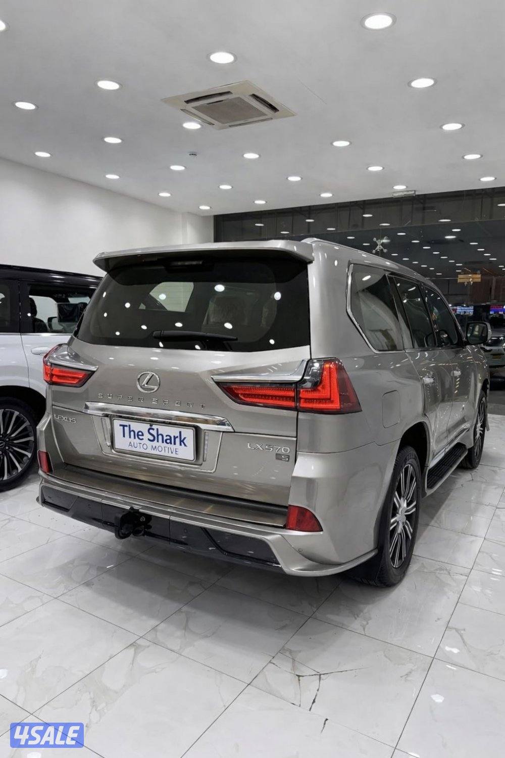 لكزس lx570 2018 سوبر سبورت وكالة البحرين جاهزة للتصدير والتخليص14