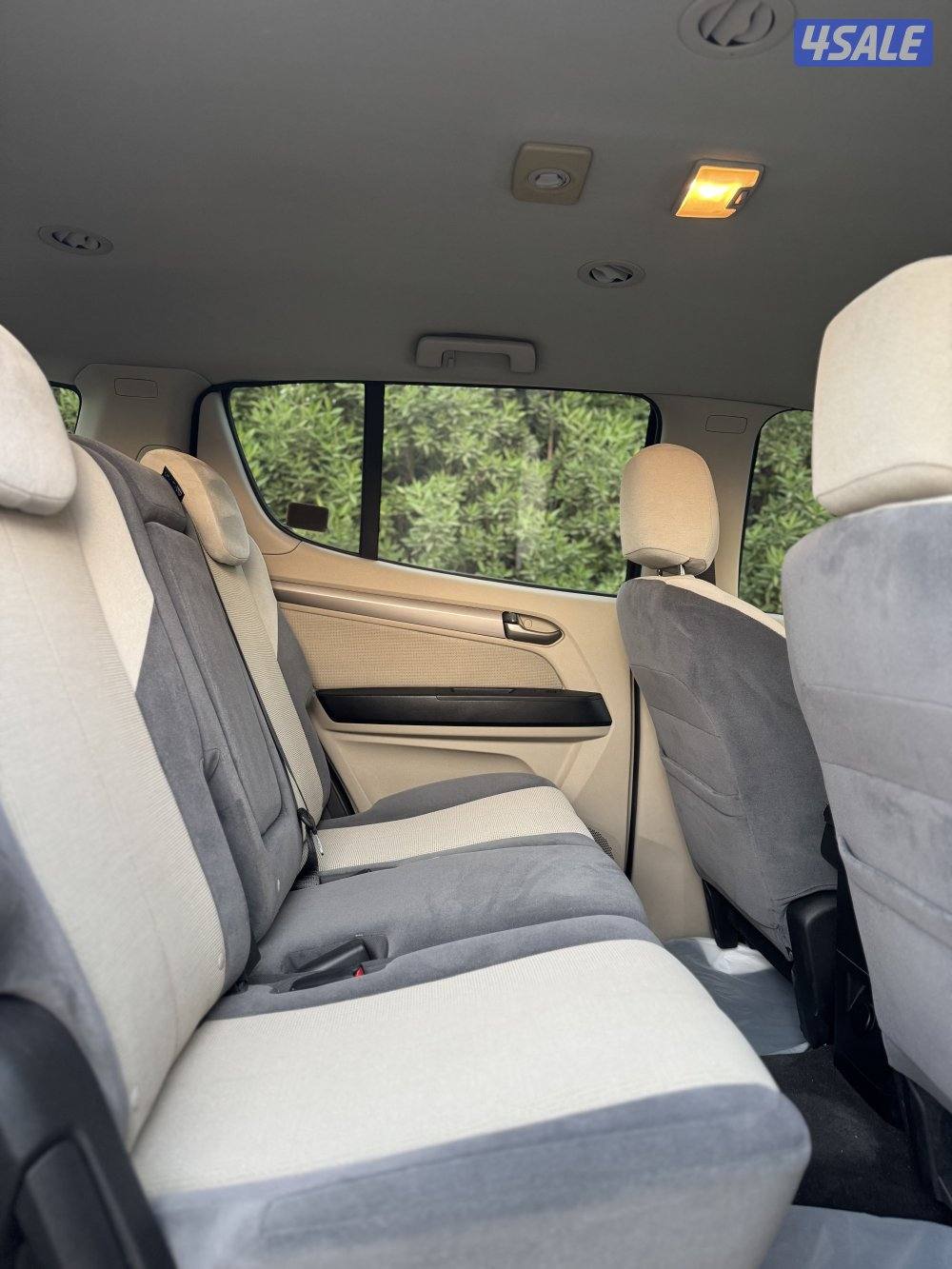 تريل بليزر عداد 90 الف فقط7