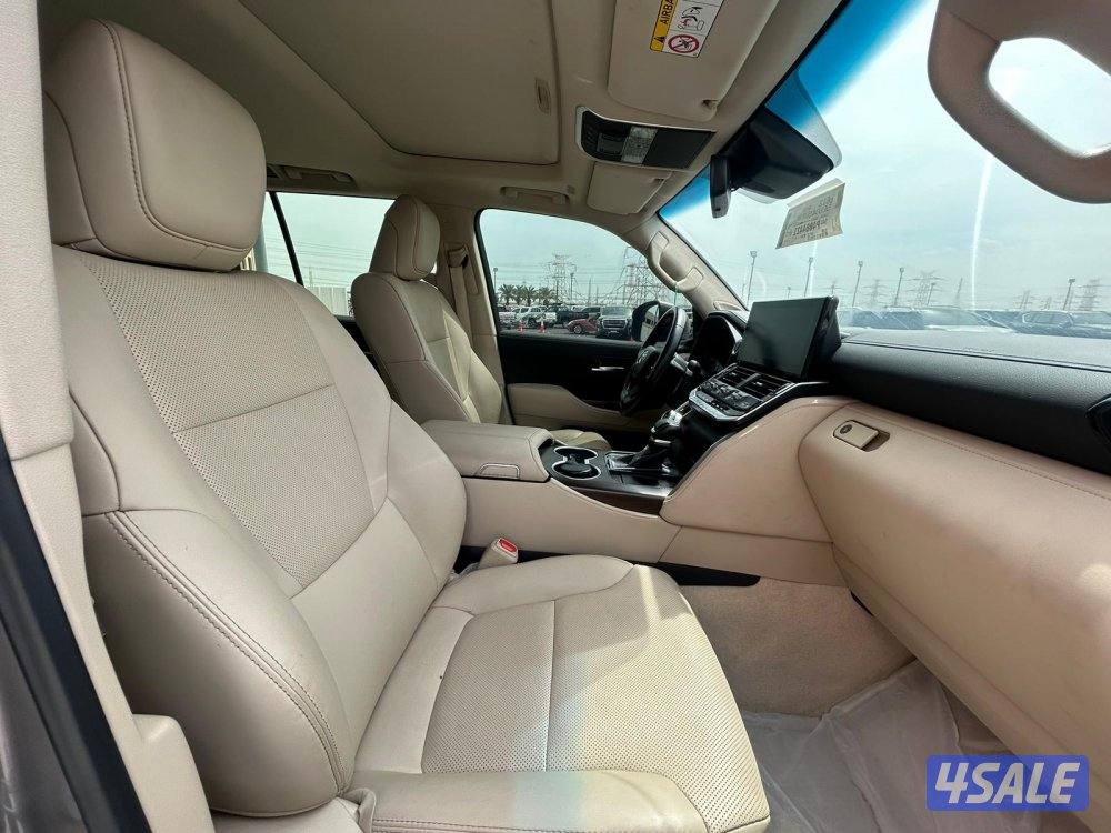 تويوتا لاند كروزر GX.R AEROs  twin turbo.V6 موديل 2023 ماشى 64.000 k.m5