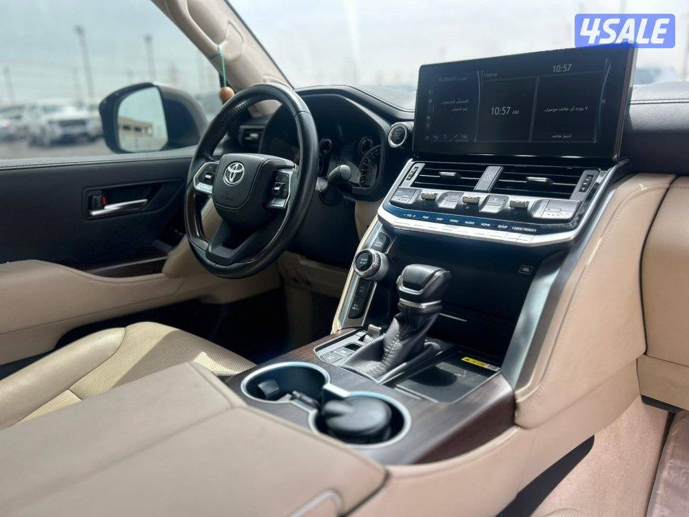 تويوتا لاند كروزر GX.R AEROs  twin turbo.V6 موديل 2023 ماشى 64.000 k.m7