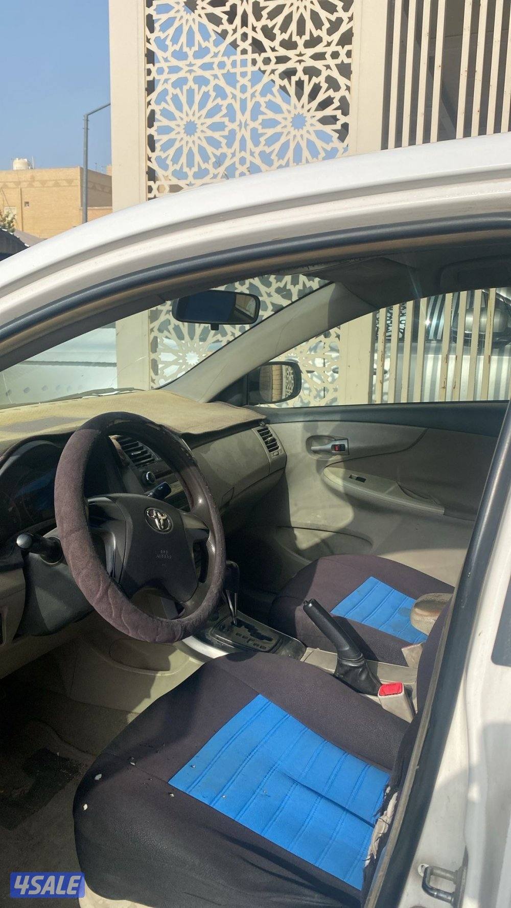 البيع تايوتا كورولا 2012  استقبل واتسب فقط3