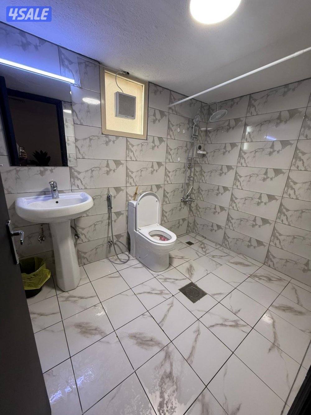 شقق للايجار خلو وفاضي غرفة وصالة ومطبخ وحمام تشطيب سوبر لوكس11