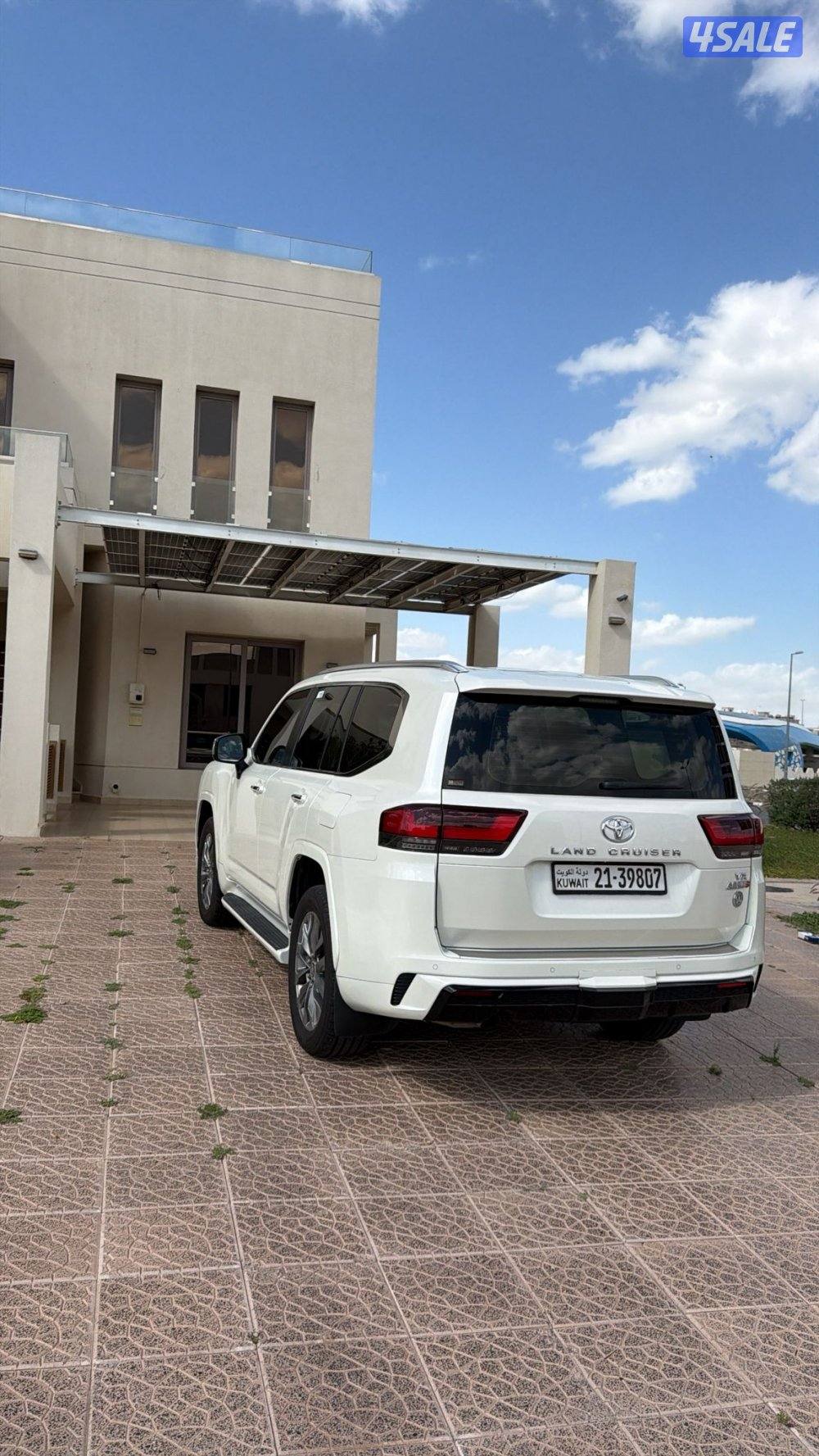 لاند كروز VX أيرو أس بدون تيربو ٢٠٢٢ الساير عداد ٥٧ ألف شرط الفحص2