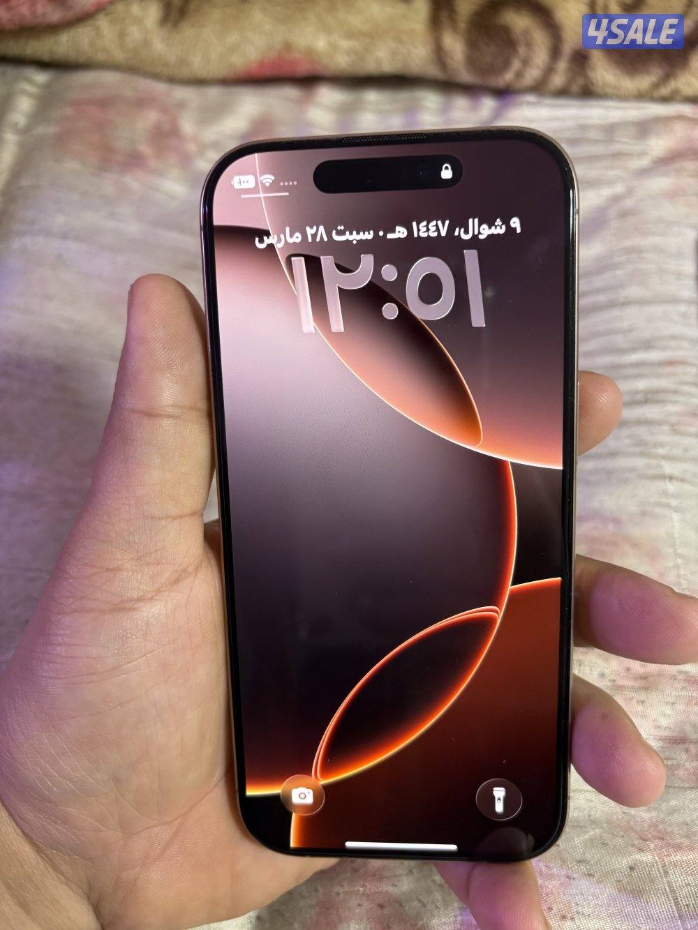 ايفون 16برو مساحه 512 جيجا مع الكرتون  شرق اوسط  يوجد كسر بسيط ف الظهر4