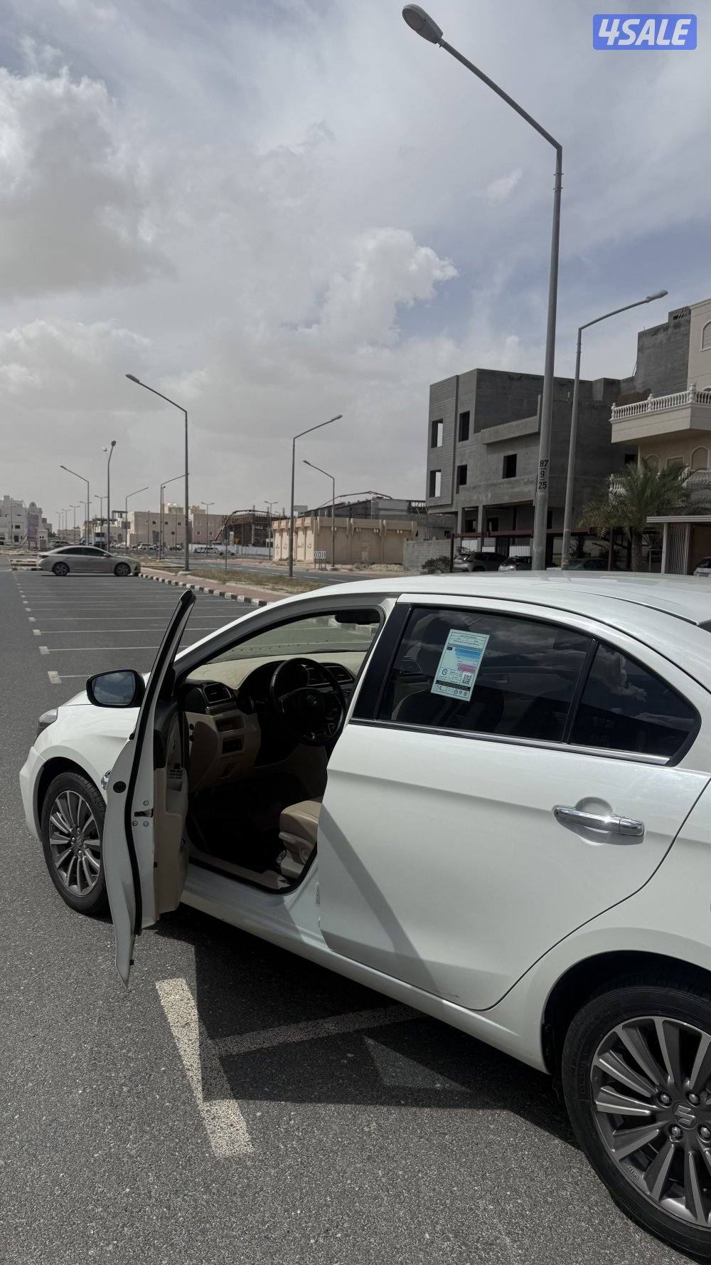 للبيع سياز بحالة الوكاله2