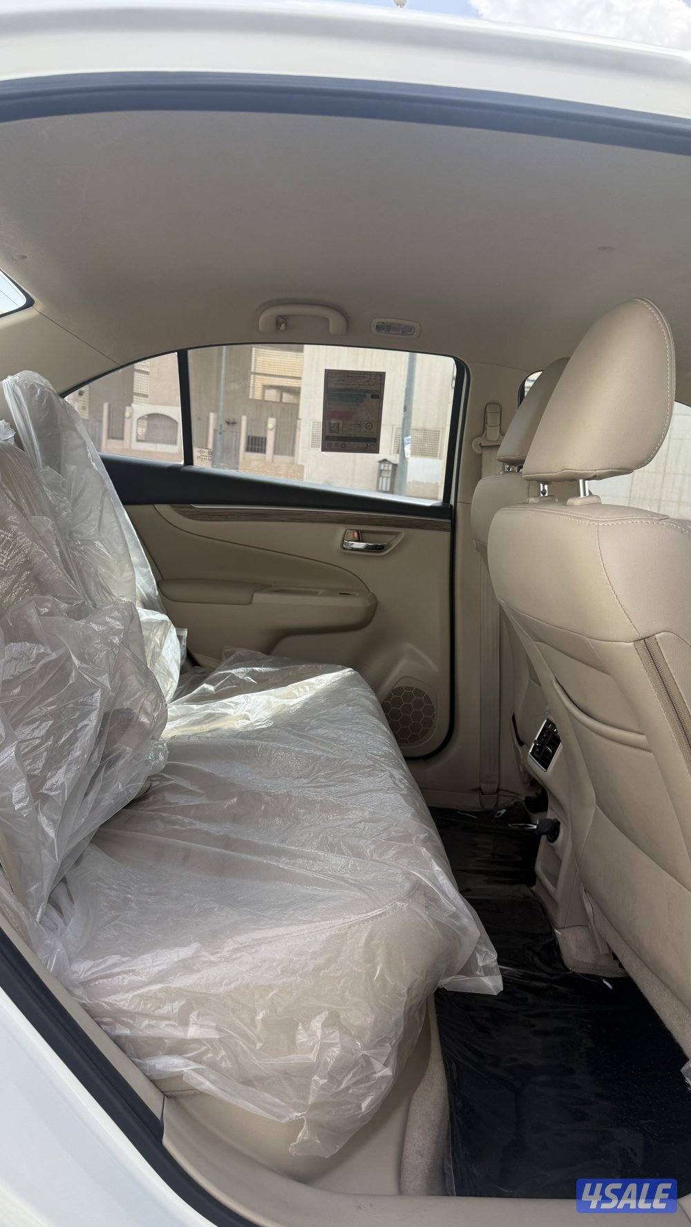 للبيع سياز بحالة الوكاله3