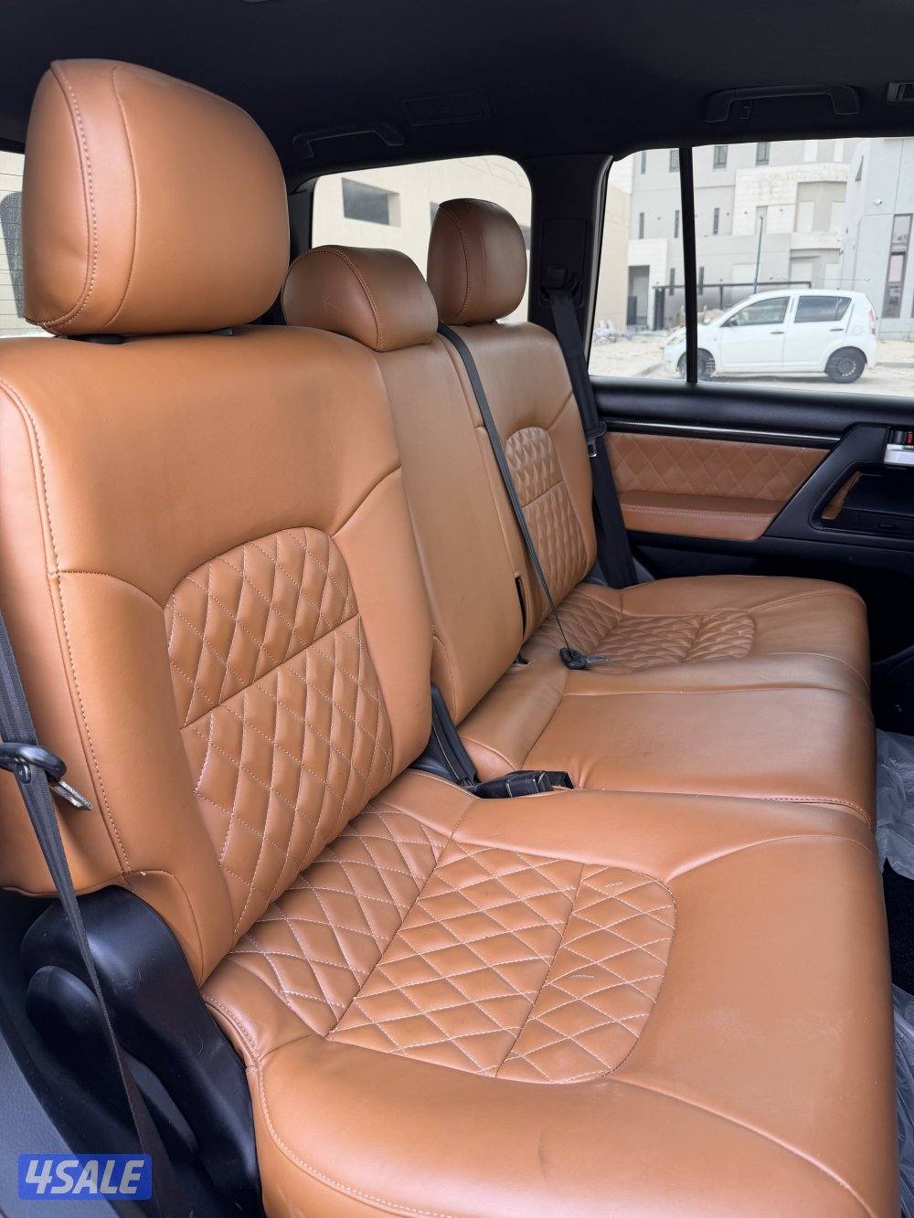 للبيع لاند كروز ٨سلندر Gxr9