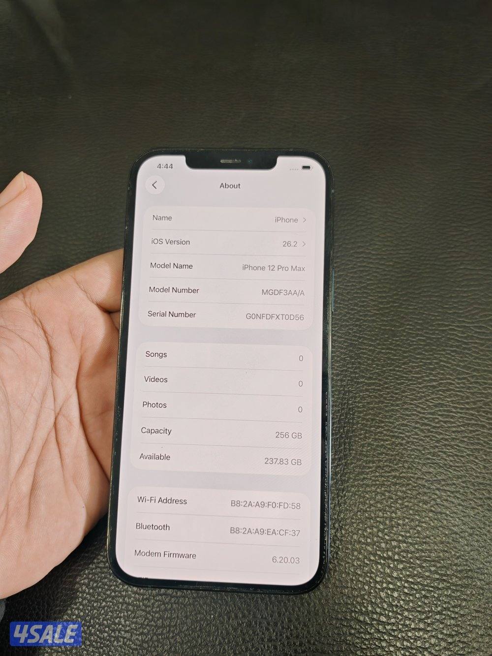 IPhone 12 pro max 256 GB battery 835