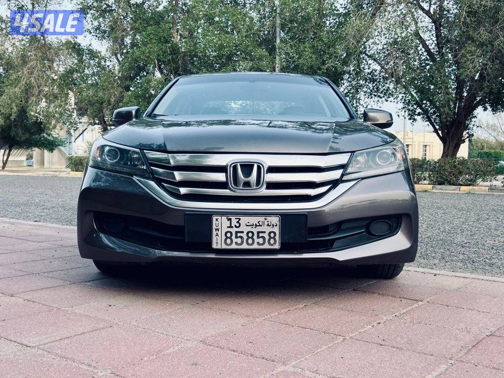 هوندا اكورد 20155