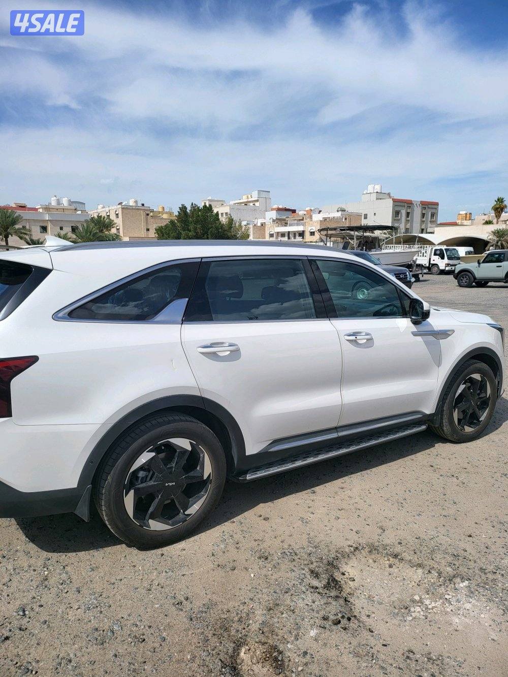 سيارة للبيع2