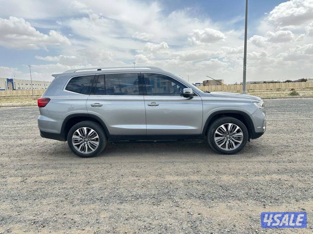 MG RX8 موديل ٢٠٢٣ اعلى فئة ماشي ١٥ الف4