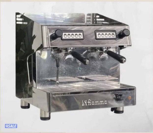 للبيع مكينه قهوى و مطحنه0