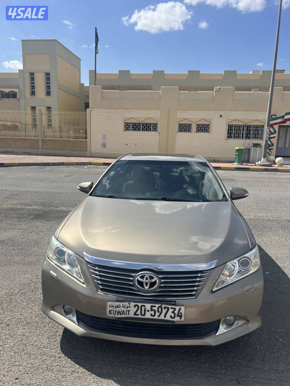 للبيع تويوتا اوريون 2013 شرط الفحص0