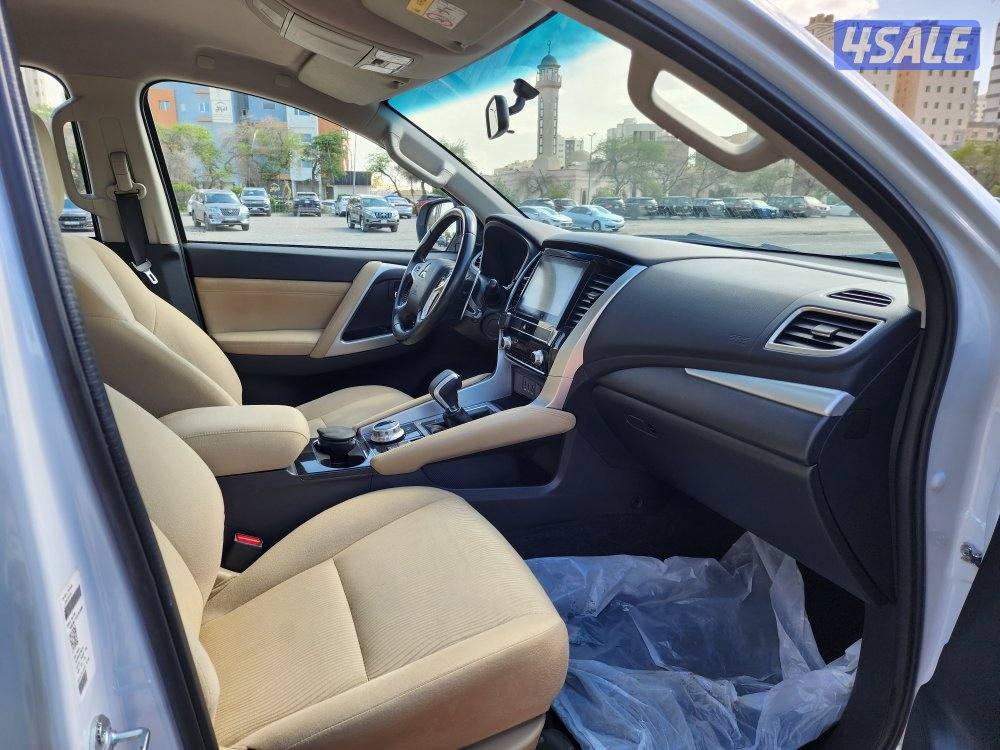 ميتسوبيشي مونتيرو 2020 عداد 79 ألف شرط الفحص سرفس منتظم14