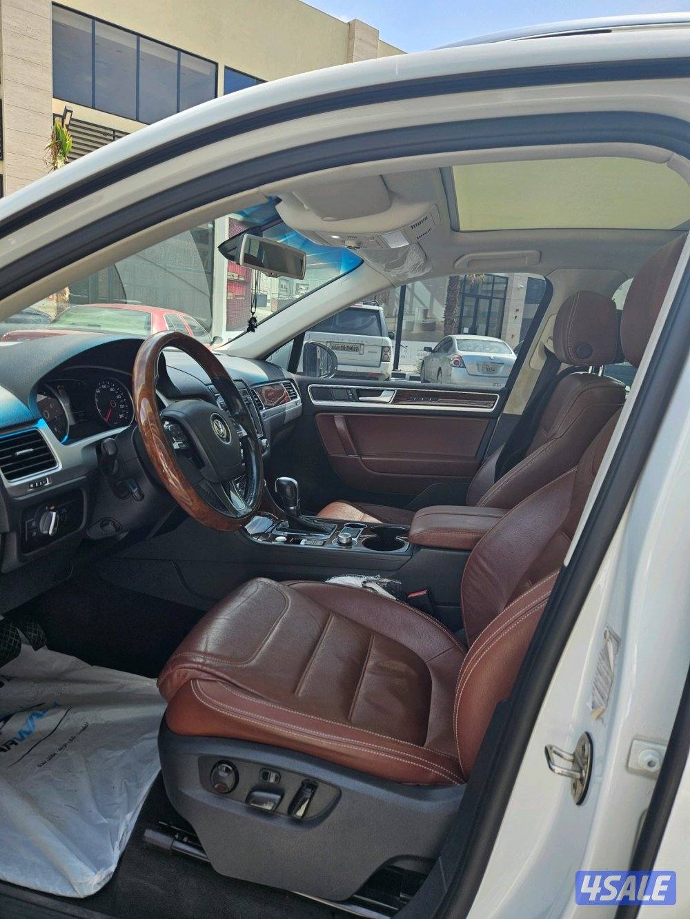 طوارق بحالة ممتازة 20165