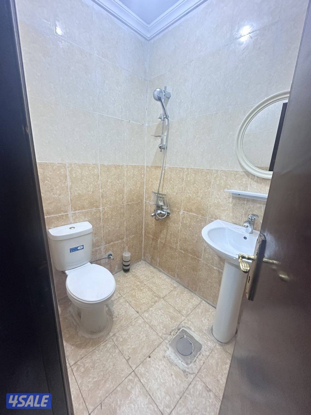 شقه الايجار السالميه قطعه 11 خلف البنزين الي ع الرابع3