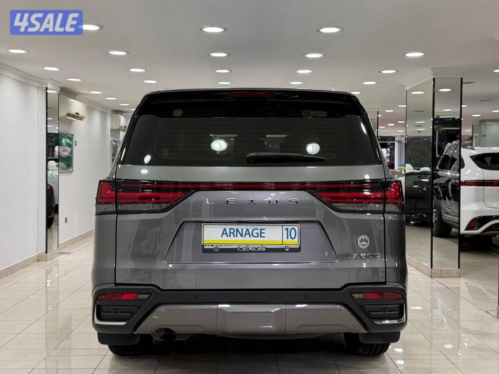 لكزس LX600 الدرجة الأولى 2022 صبغ الوكالة4