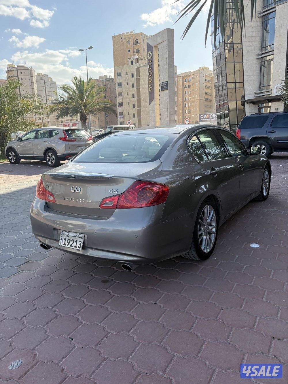 انفنتي G25 موديل 2012  عداد 220 الف  6 سلندر1