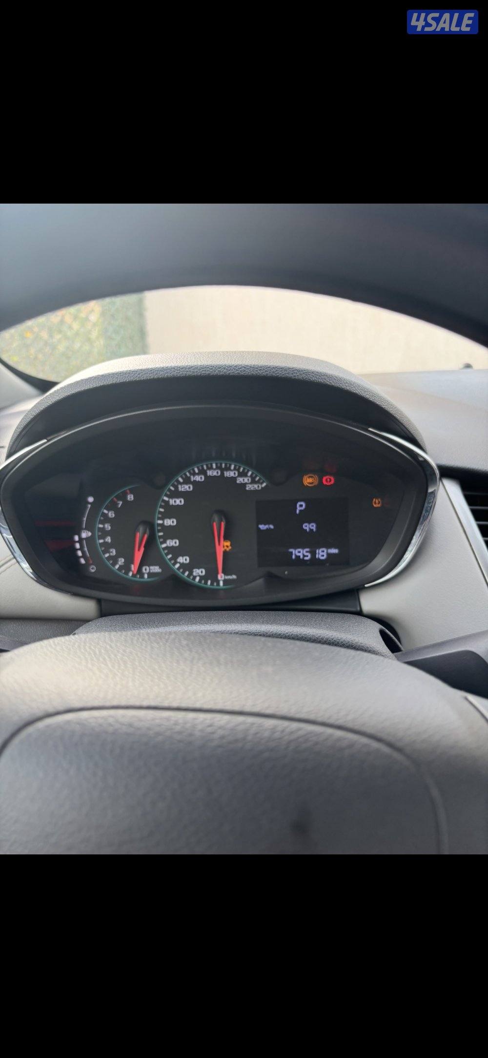 للبيع شفر تراكس LT م ٢٠٢٠ ماشي ٧٩ ألف فقط على يد شخص واحد من الوكالة9