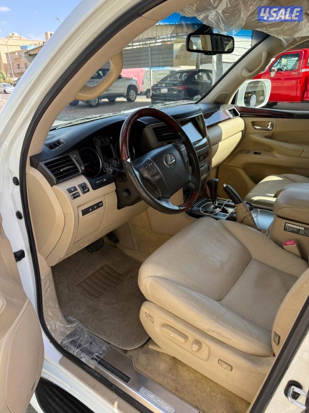 لكزز 2010 درجه أولى بحاله الوكاله1