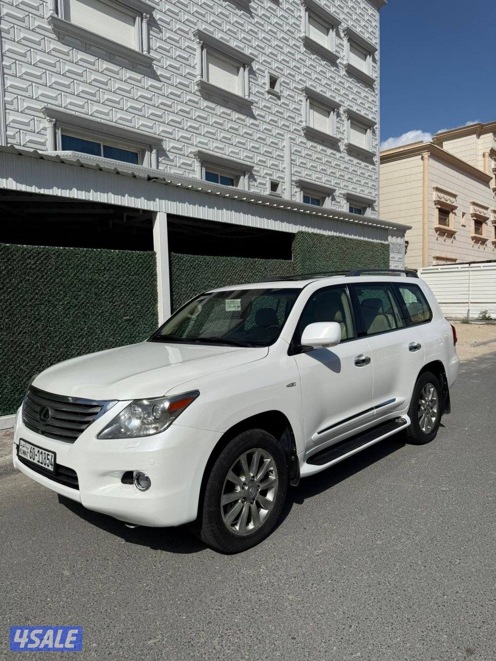 لكزز 2010 درجه أولى بحاله الوكاله7